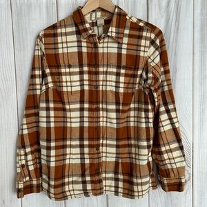 Duluth Trading Flannel Button Down| Medium